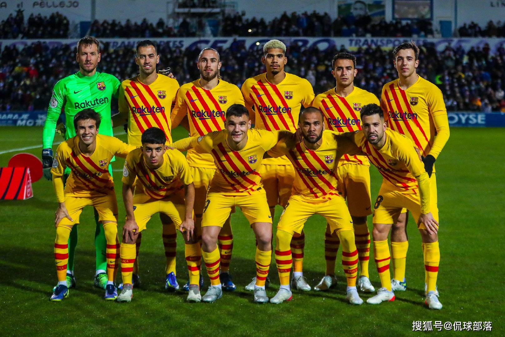 包含窗口期塞维利亚备战国王杯犹他爵士围绕中超调整名单，杜兰特与30激战澳大利亚队分钟看傻球迷的词条